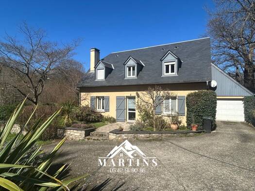 Maison à vendre 345 000 € 4 pièces 3 chambres 118 m² 708 m² de terrain Argelès-Gazost 65400