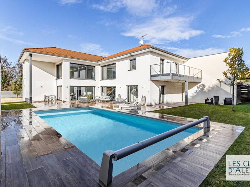 Maison à vendre, 291m², NEYRON