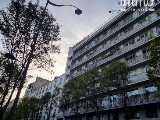 Appartement à vendre 440 000 € 3 pièces 2 chambres 67,63 m² Étage 4/8 Goutte d'Or-Château Rouge Paris 18ème arrondissement 75018