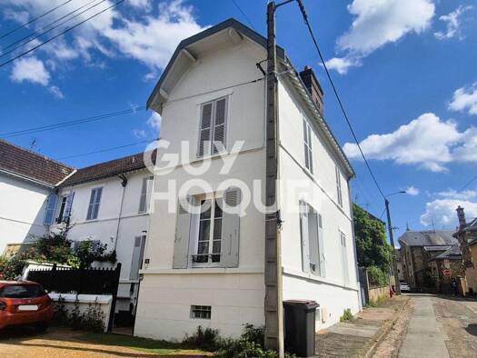 Maison à vendre 305 000 € 5 pièces 3 chambres 103,9 m² 101 m² de terrain Centre Ville Dreux 28100