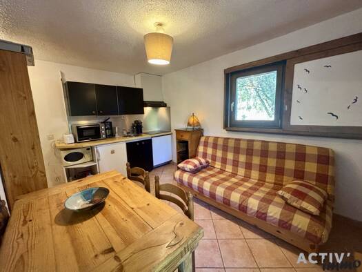 Appartement à vendre 100 700 € 2 pièces 1 chambre 27 m² RDC/2 Risoul 05600