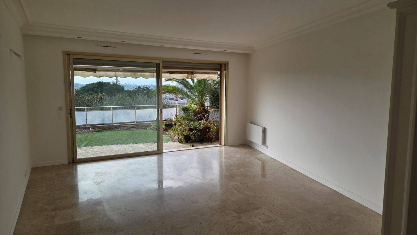 Maison à louer, 85m², CANNES