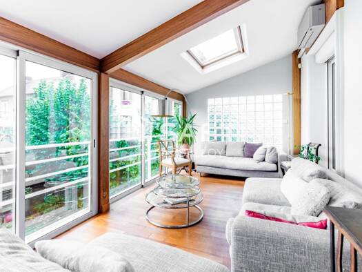 Villa à vendre 1 390 000 € 10 pièces 6 chambres 218 m² 327 m² de terrain Porchefontaine Versailles 78000