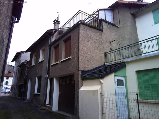 Maison à vendre 102 000 € 4 pièces 2 chambres 70 m² Tarascon-sur-Ariege 09400