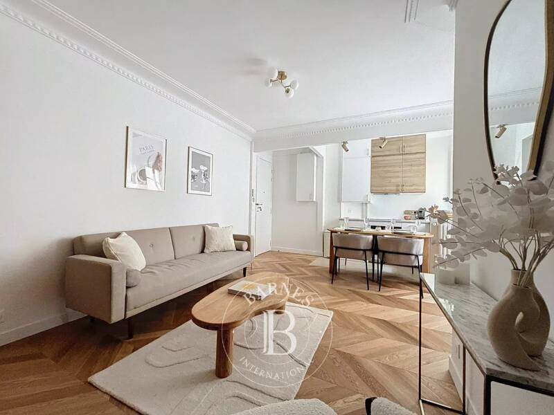 Maison à louer, 36m², PARIS 16E