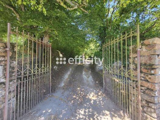 Maison de ville à vendre 294 000 € 6 pièces 4 chambres 132 m² 500 m² de terrain Bécherel 35190
