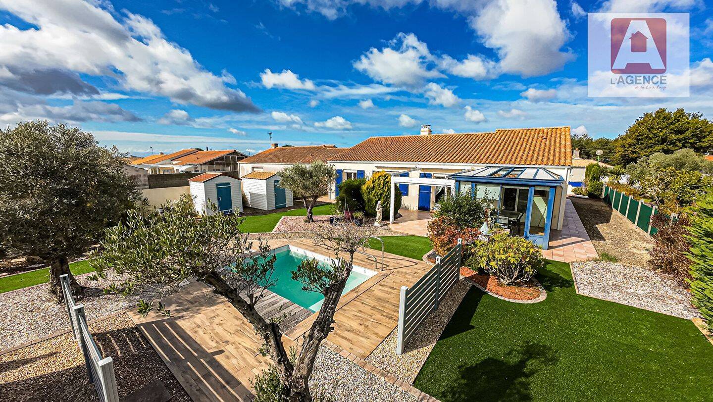 Maison à vendre, 111m², GIVRAND