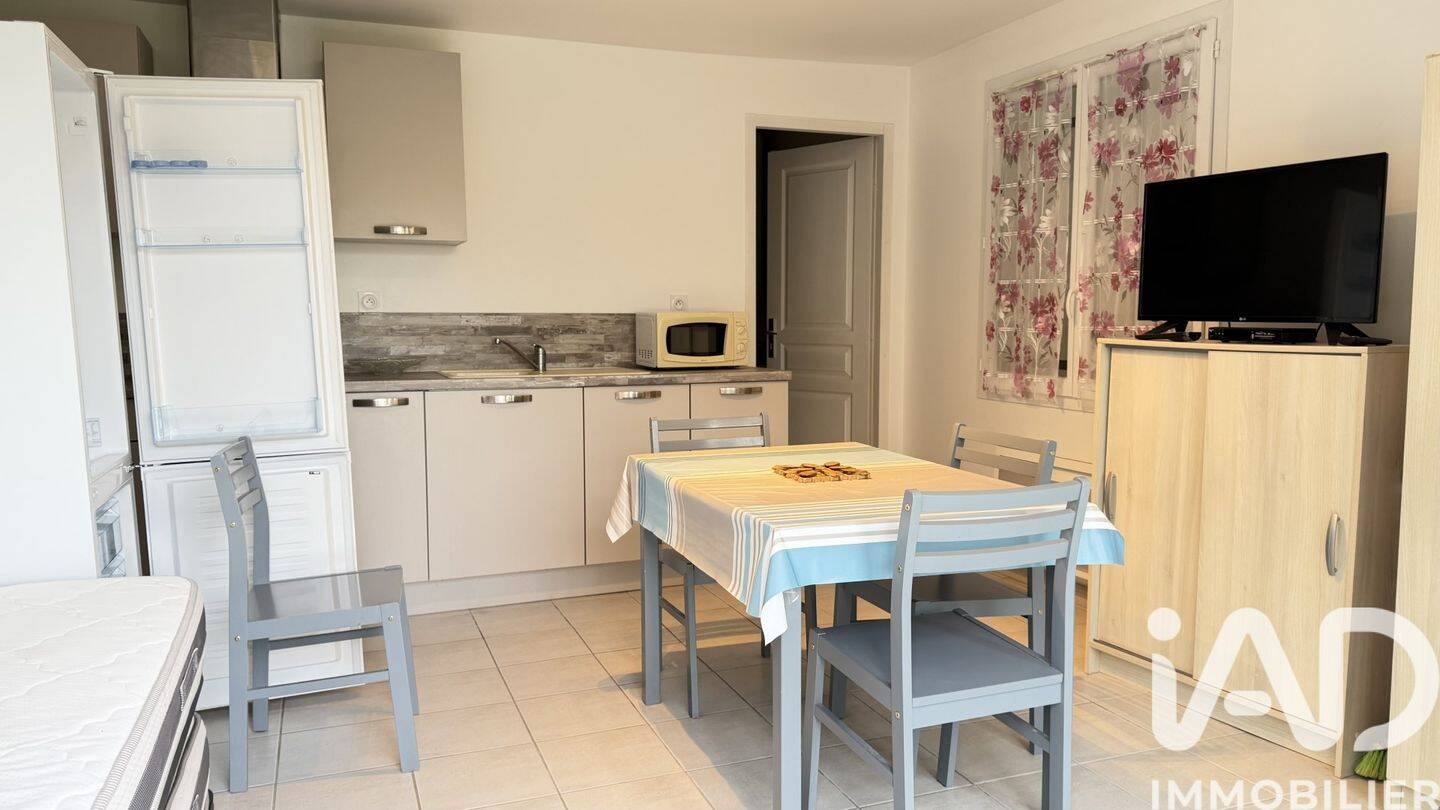 Maison à vendre, 350m², JONZAC