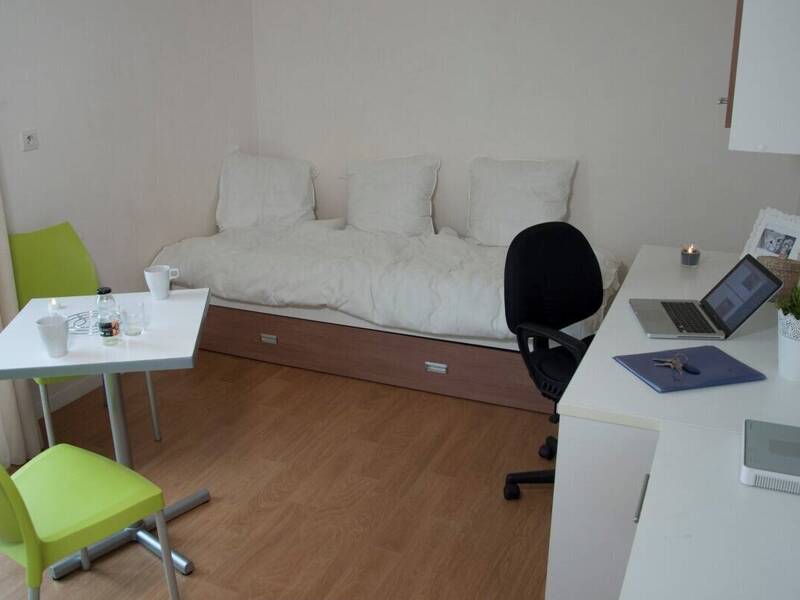 Maison à louer, 18m², NANTERRE
