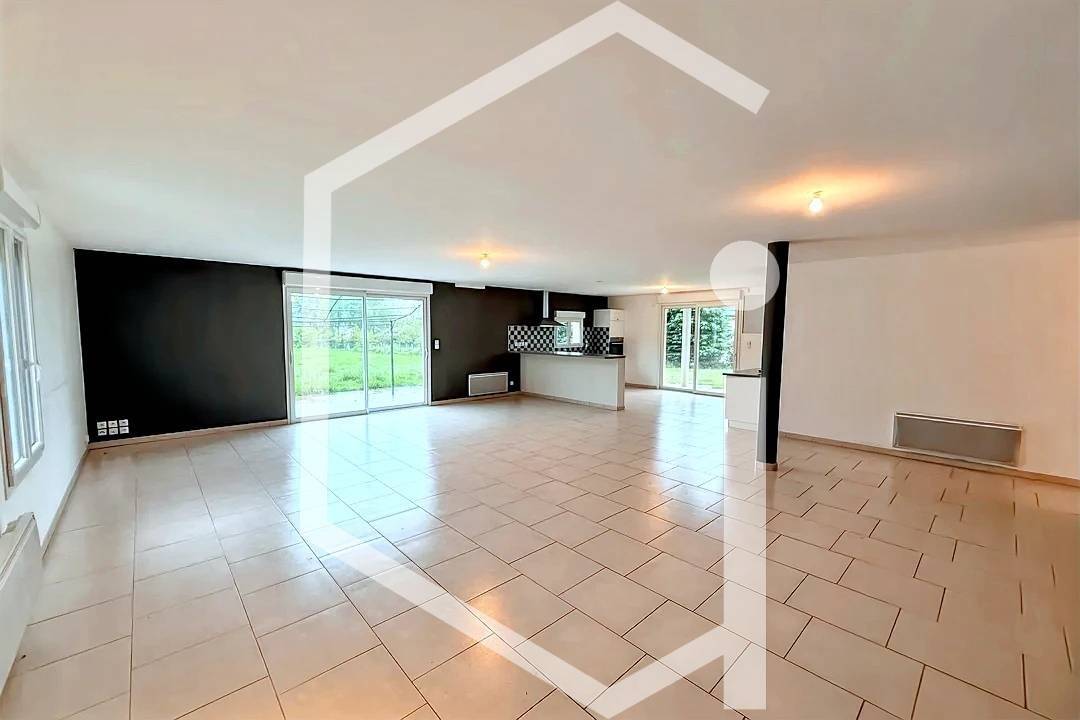 Maison à vendre, 160m², GARCHIZY