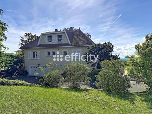 Pavillon à vendre 439 000 € 6 pièces 4 chambres 132 m² 1 876 m² de terrain Seyssuel 38200