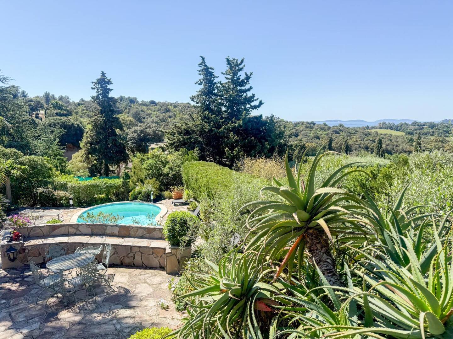 Maison à vendre, 183m², LA CROIX VALMER