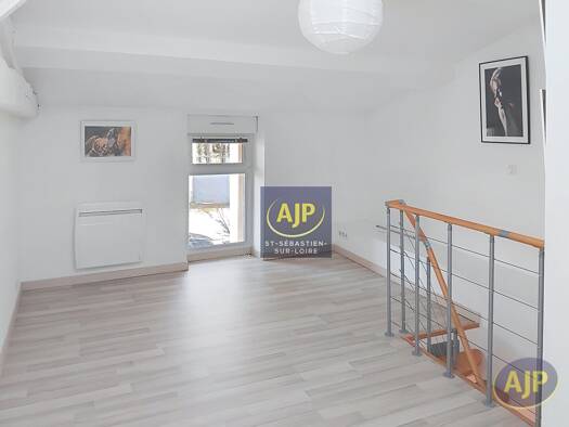 Maison à vendre 176 220 € 2 pièces 1 chambre 42 m² 71 m² de terrain Centre Saint-Sébastien-sur-Loire 44230