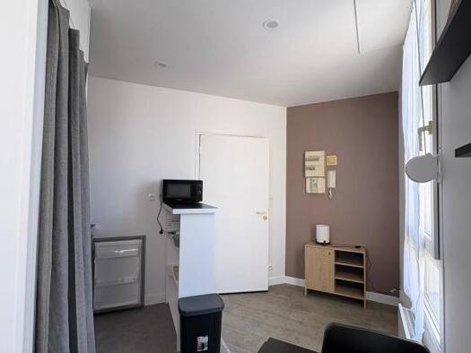 Appartement à louer 400 € 1 pièce 18,6 m² Étage 2/4 Centre Brest 29200