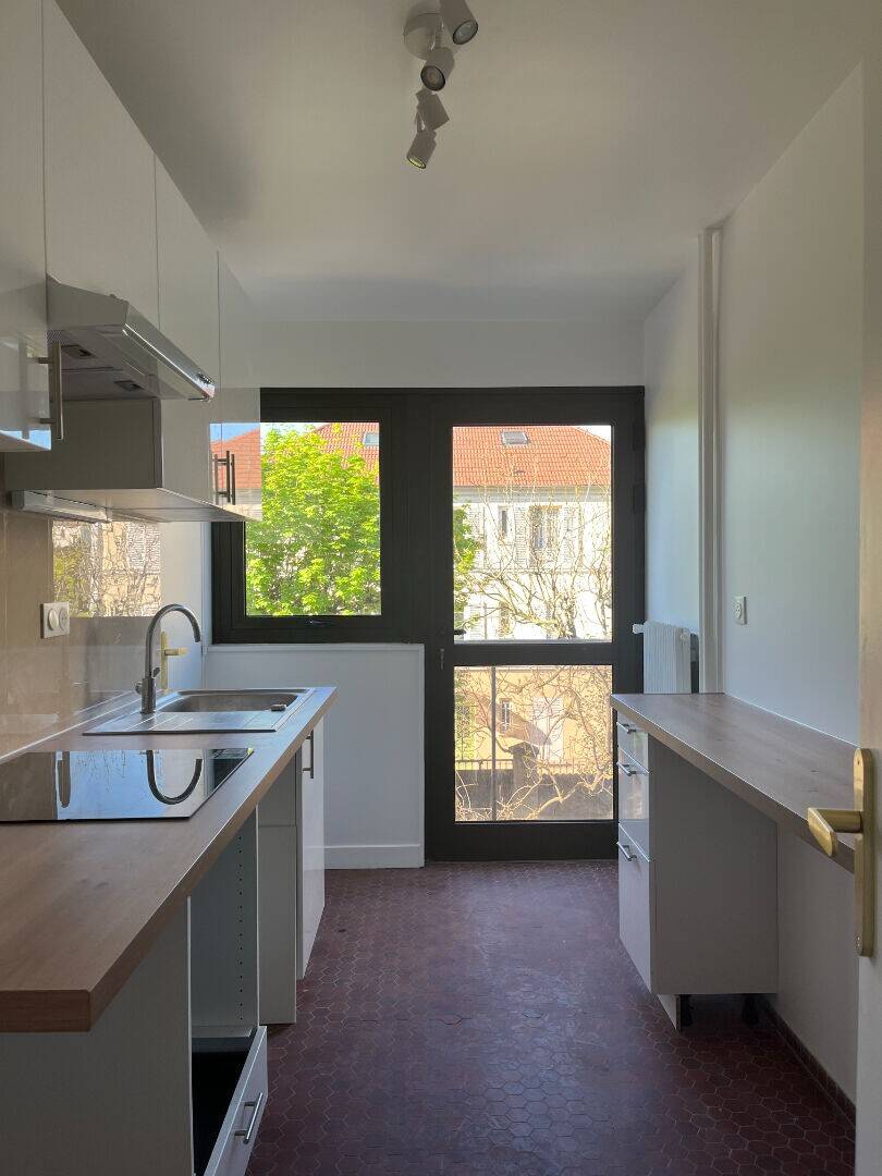 Maison à louer, 66m², SAINT MAUR DES FOSSES