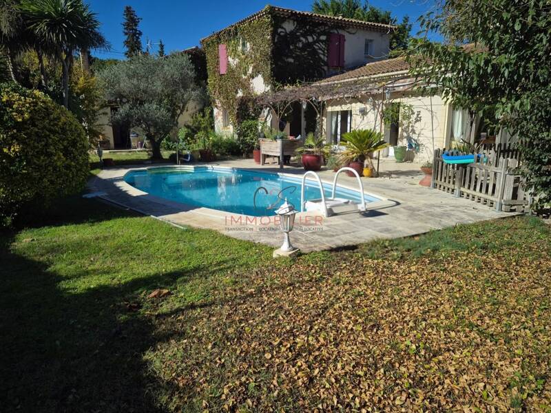 Maison à vendre, 114m², CHATEAUNEUF DE GADAGNE