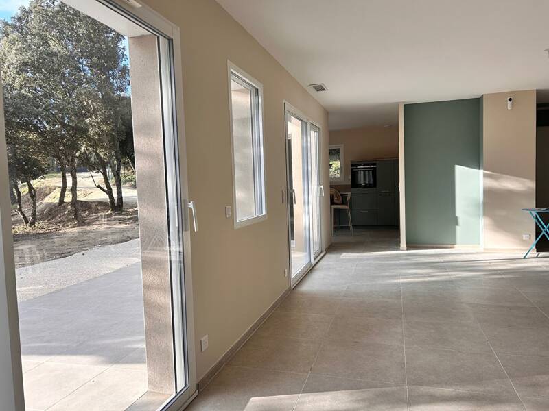 Maison à louer, 115m², SAINT RESTITUT