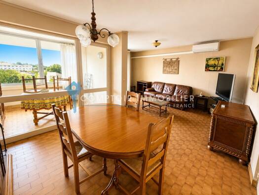 Appartement à vendre 231 000 € 3 pièces 2 chambres 73,28 m² Étage 4/6 Montpellier 34000