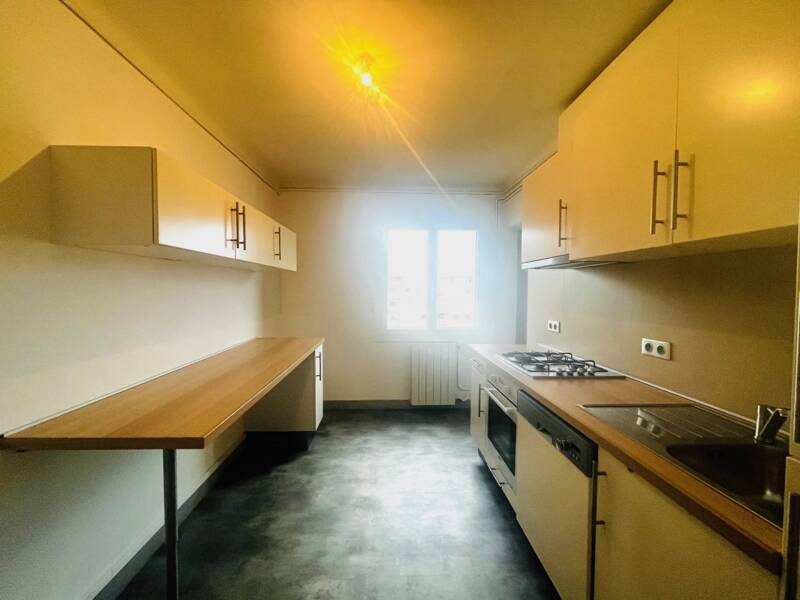 Maison à louer, 77m², ARLES