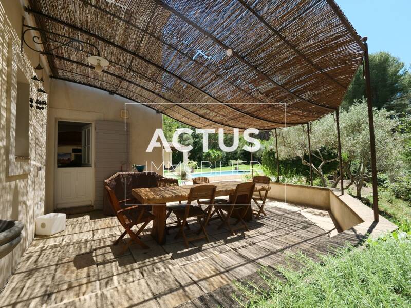 Maison à vendre, 195m², SALON DE PROVENCE