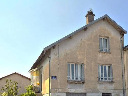 Maison à vendre 230 000 € 4 pièces 2 chambres 94 m² 220 m² de terrain Bien Assis Clermont-Ferrand 63100