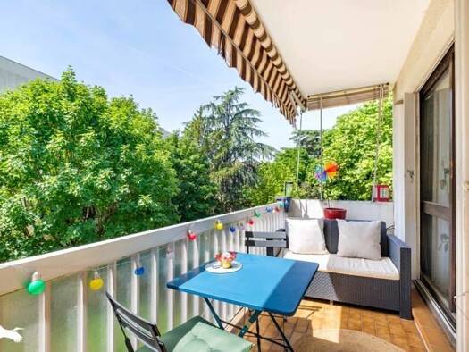 Appartement à vendre 231 440 € 4 pièces 3 chambres 74 m² Étage 2/3 Centre Ville Saint-Priest 69800
