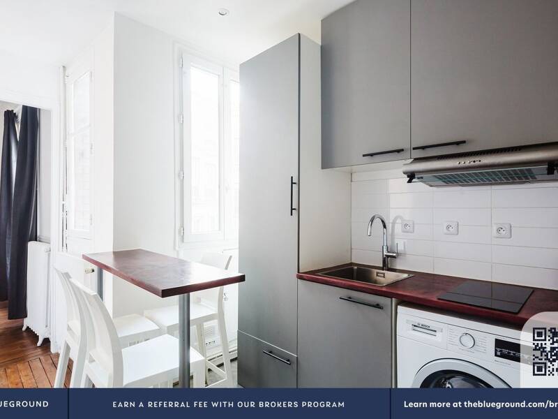 Maison à louer, 34m², PARIS 18E