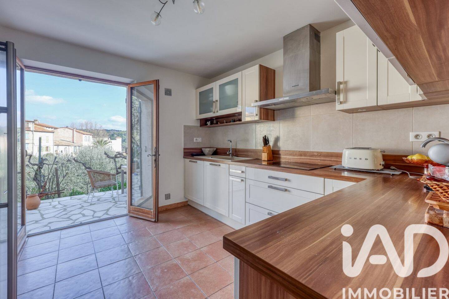 Maison à vendre, 114m², TOURRETTES