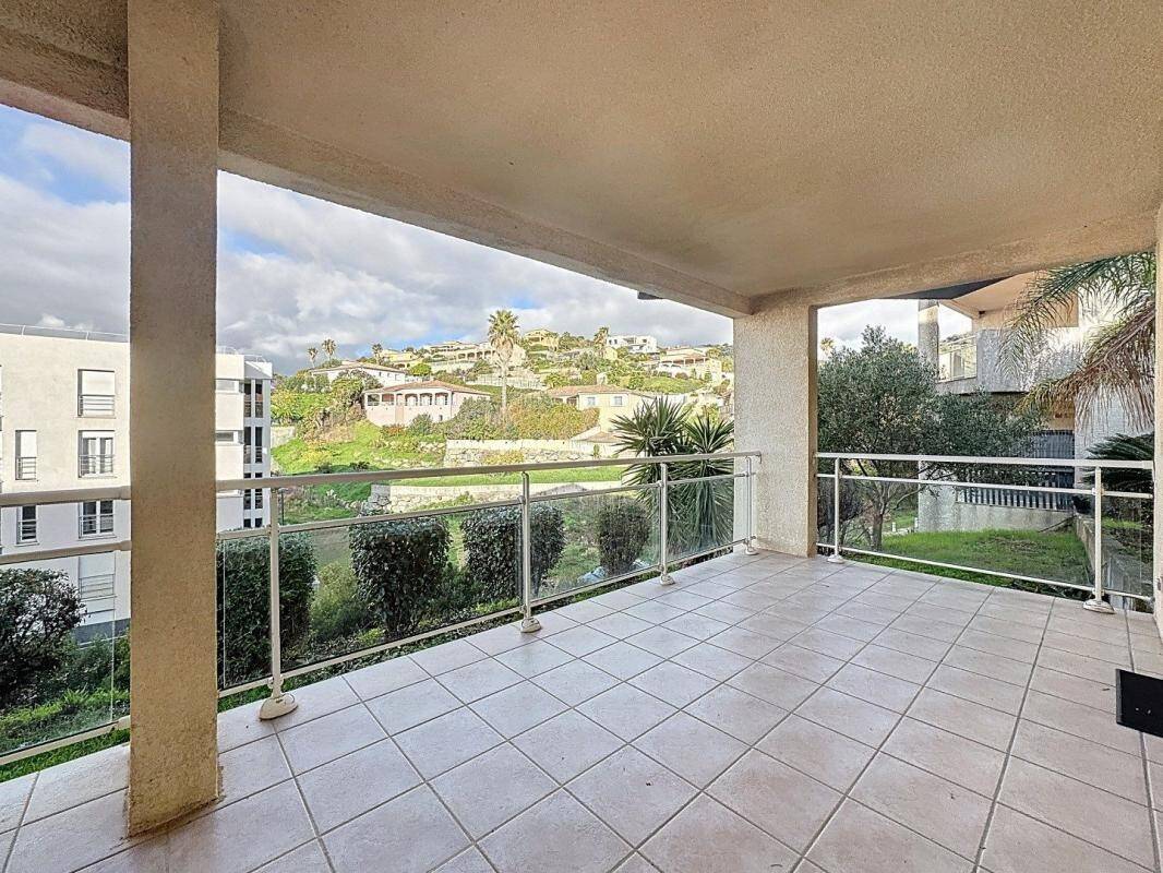 Maison à louer, 39m², AJACCIO