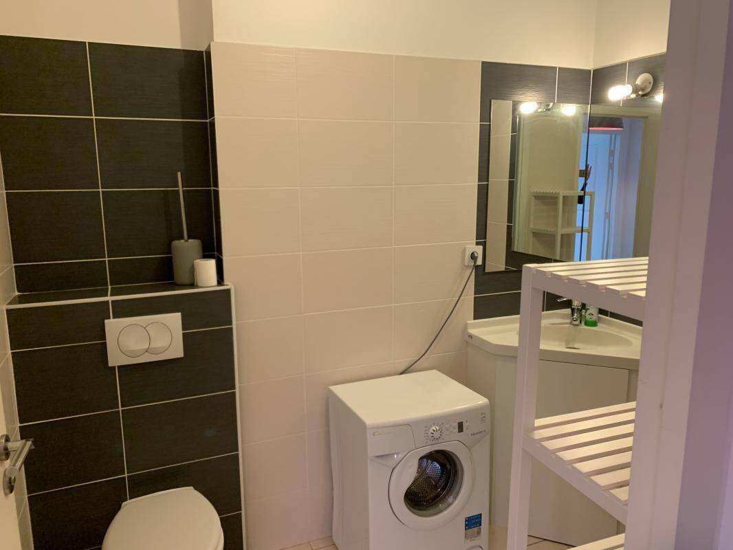 Maison à louer, 32m², TASSIN LA DEMI LUNE