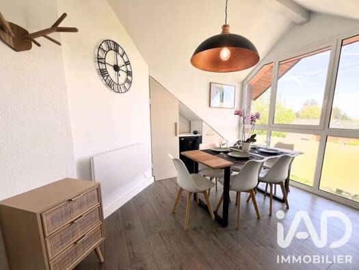 Appartement à louer 1 600 € 2 pièces 1 chambre 45,66 m² Étage 2/2 Nord Ouest Divonne-les-Bains 01220