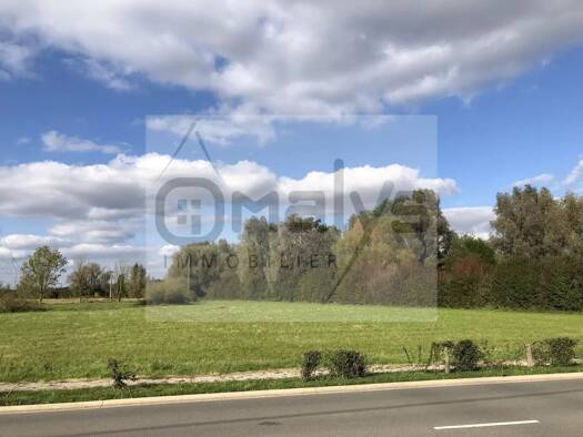 Terrain constructible à vendre 57 000 € 1 000 m² de terrain Sud Est Aire-sur-la-Lys 62120