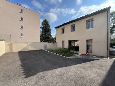 Maison à vendre 350 000 € 4 pièces 3 chambres 109 m² 21 m² de terrain Les Poulettes Villeurbanne 69100
