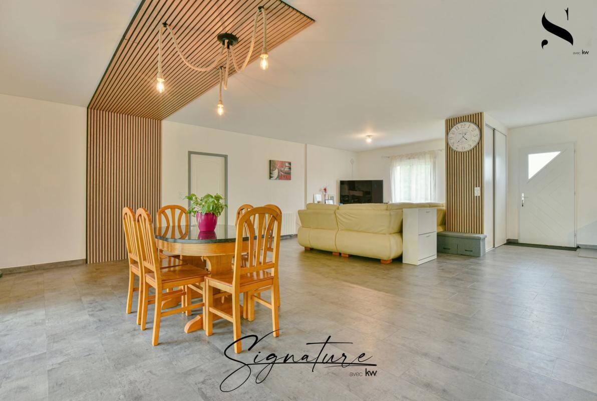 Maison à vendre, 215m², SAINT HILAIRE BONNEVAL