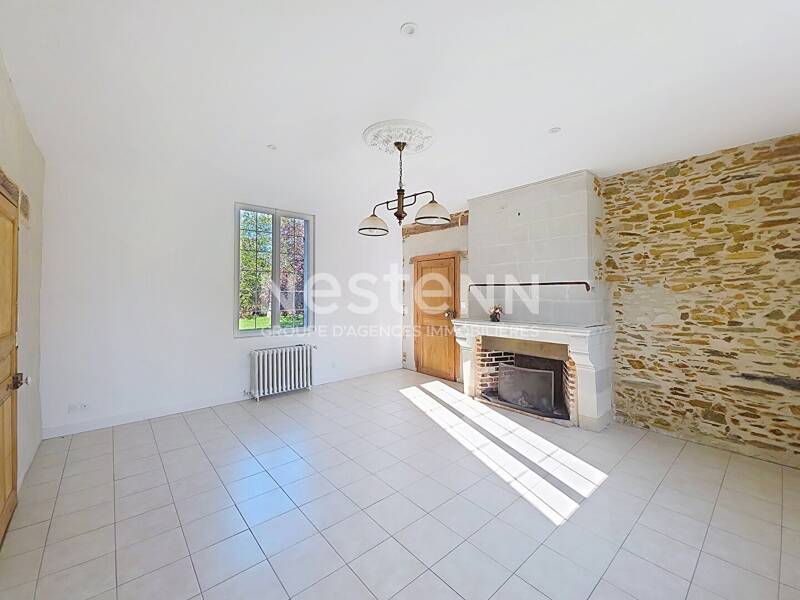 Maison à vendre, 210m², PELLOUAILLES LES VIGNES