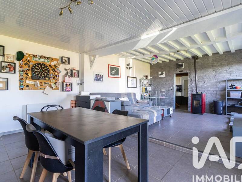 Maison à louer, 102m², MOUSSEAUX NEUVILLE