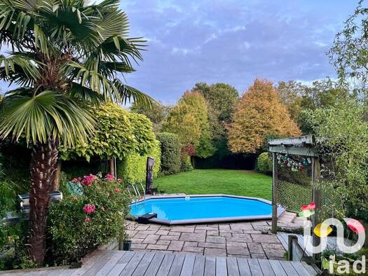 Maison à vendre 1 045 000 € 8 pièces 5 chambres 281 m² 1 320 m² de terrain Robertsau Centre Strasbourg 67000