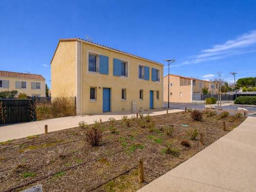 Villa à vendre - neuf 433 718 € 4 pièces 3 chambres 90 m² Peyriere Pertuis 84120