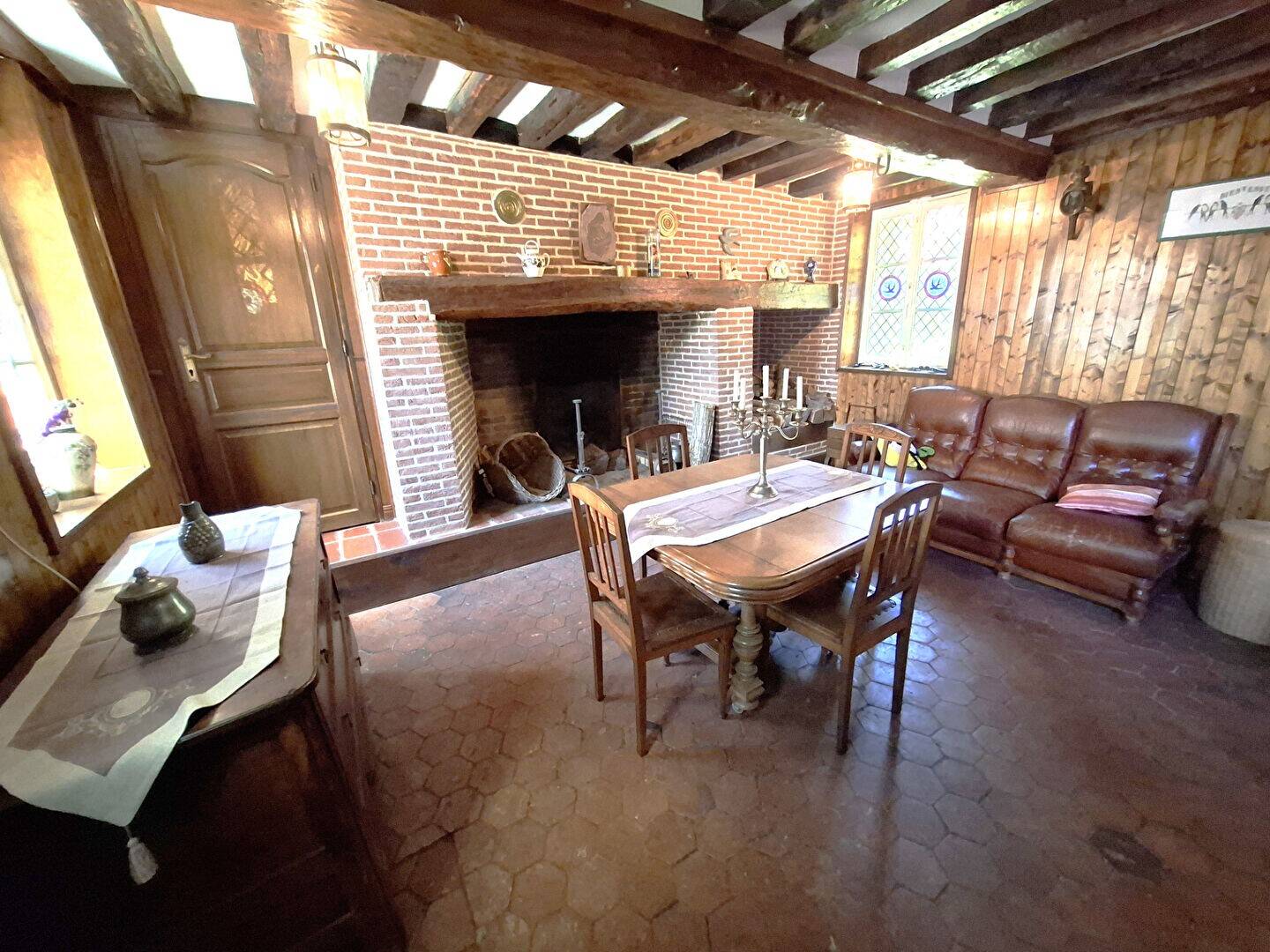 Maison à vendre, 260m², SAINTE GENEVIEVE