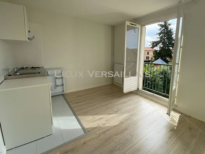 Maison à louer, 17m², VERSAILLES