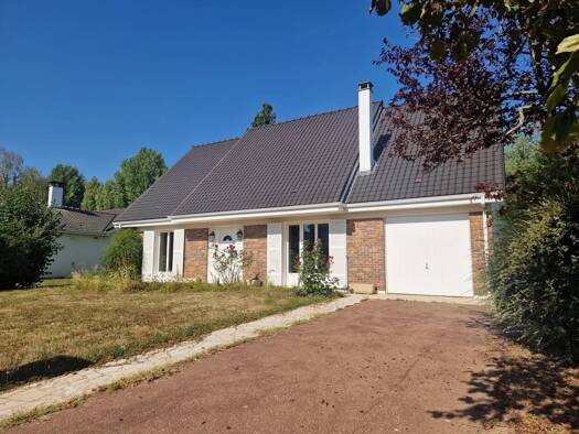 Maison à vendre 670 000 € 7 pièces 6 chambres 186 m² 660 m² de terrain Chamfleury-Port Royal Voisins-le-Bretonneux 78960