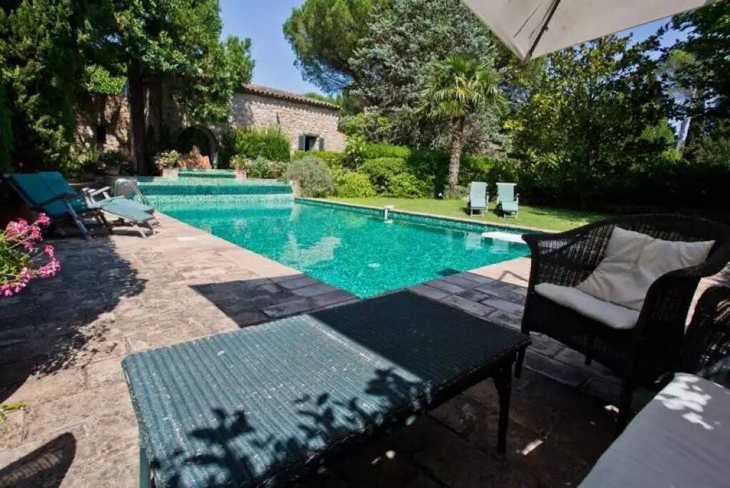 Maison à vendre, 600m², BAGNOLS EN FORET