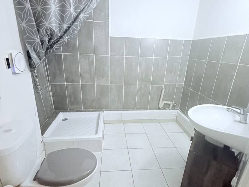 Maison à louer, 29m², MONTBAZIN