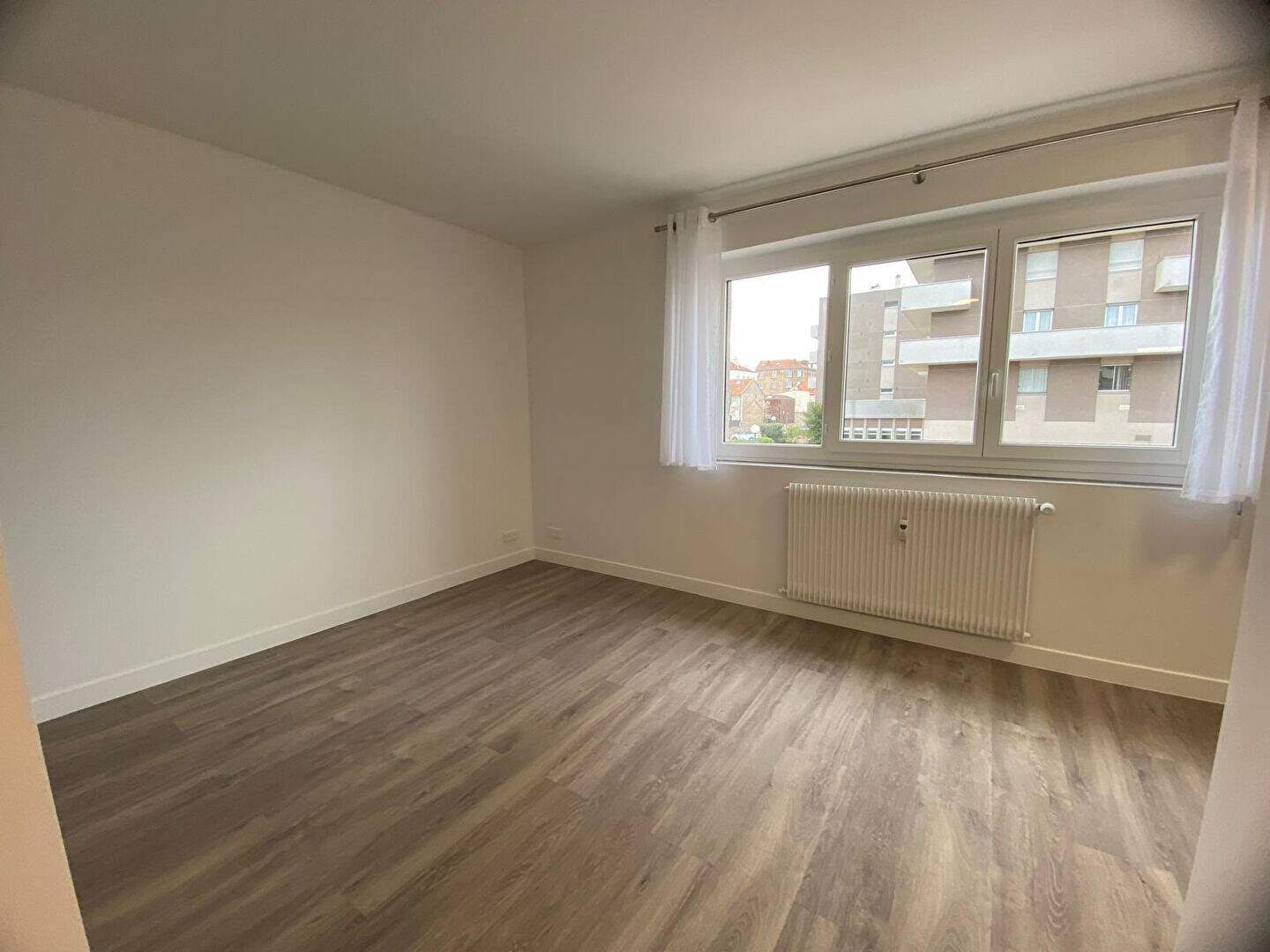 Maison à louer, 27m², NANTERRE