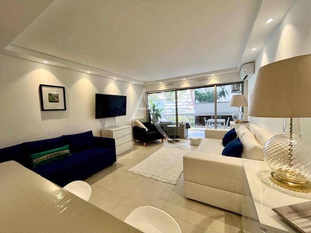 Maison à louer, 35m², ANTIBES