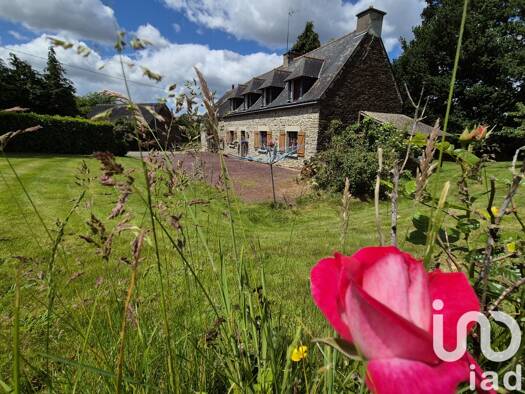 Maison à vendre 398 000 € 7 pièces 4 chambres 165 m² 29 558 m² de terrain La Grée-Saint-Laurent 56120