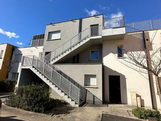 Appartement à vendre 164 000 € 2 pièces 1 chambre 41,7 m² Étage 1/2 Cantinolle Eysines 33320