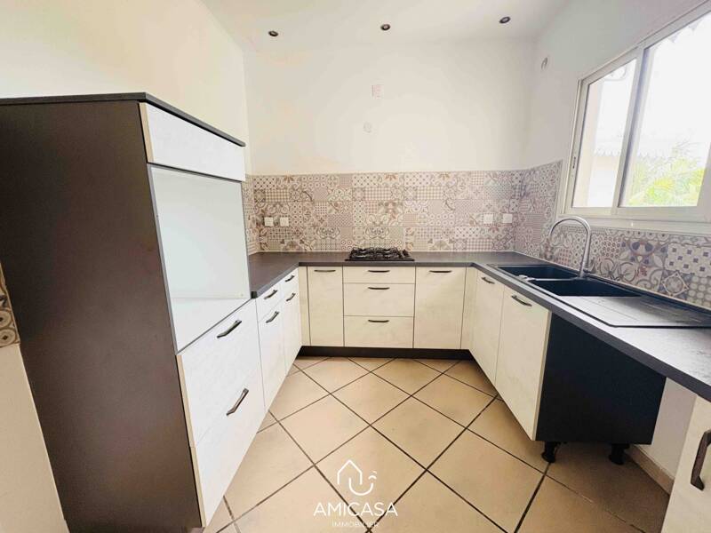 Maison à louer, 121m², LA POSSESSION