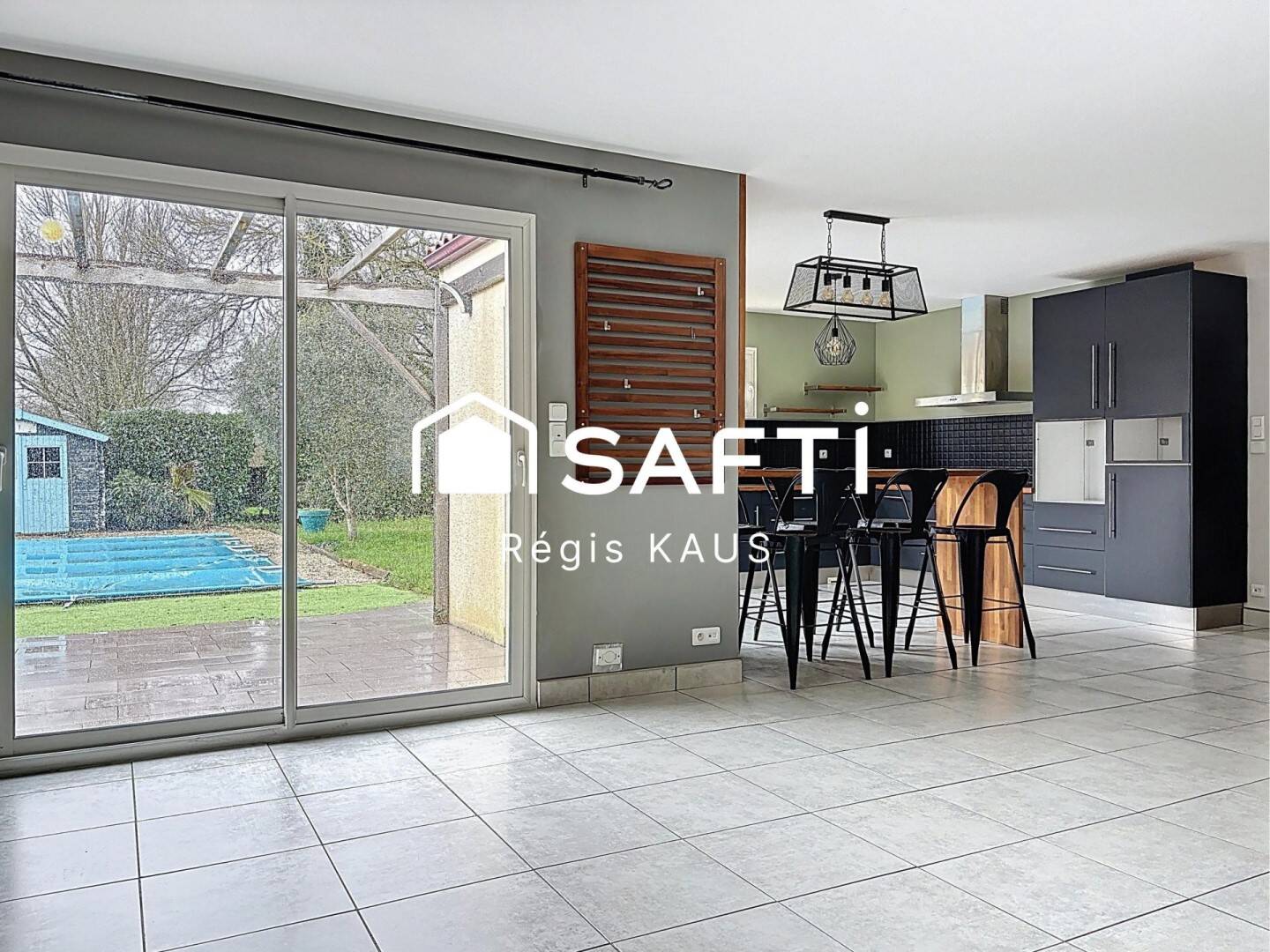 Maison à vendre, 153m², SAINTE FLAIVE DES LOUPS
