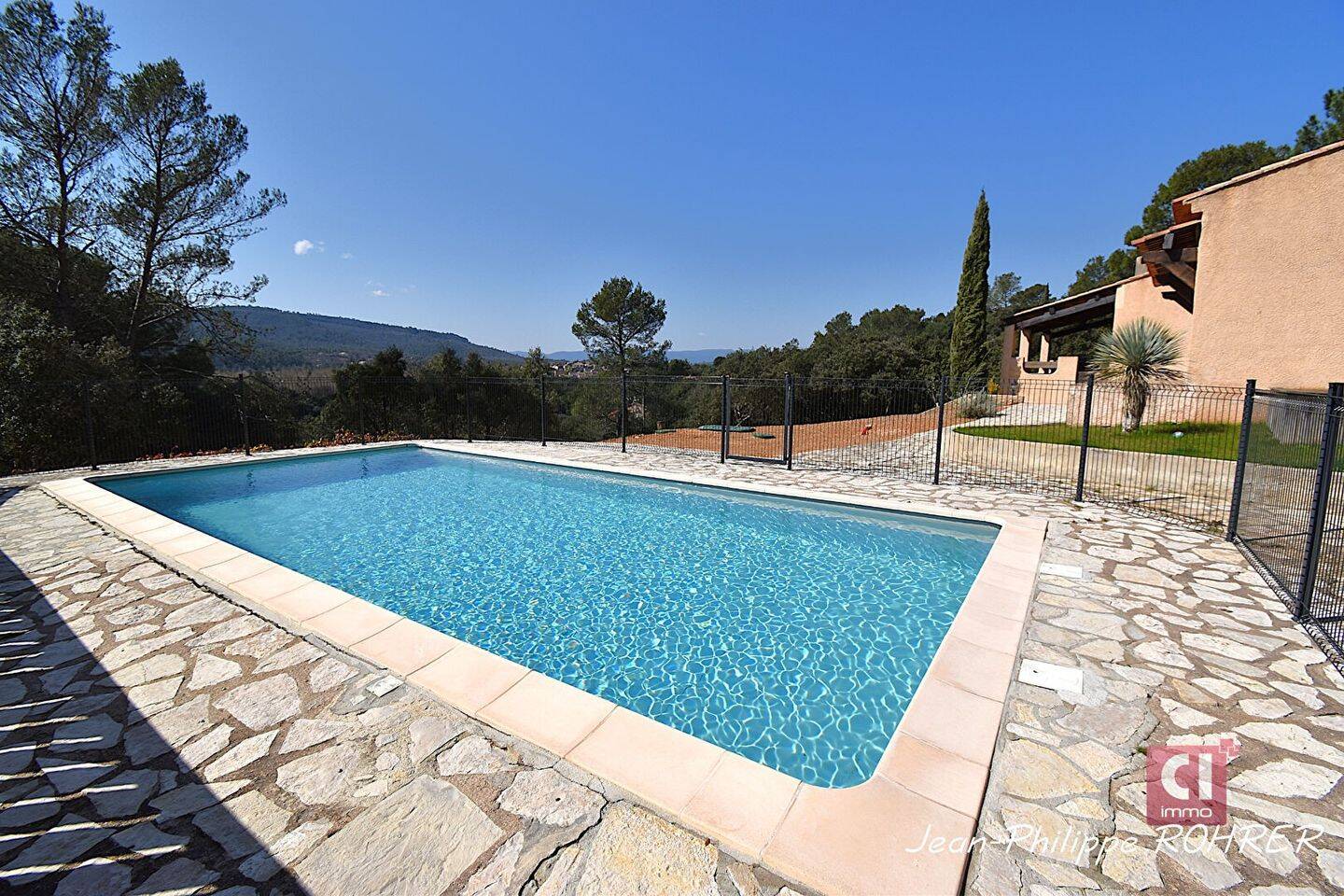 Maison à vendre, 131m², SAINTE ANASTASIE SUR ISSOLE